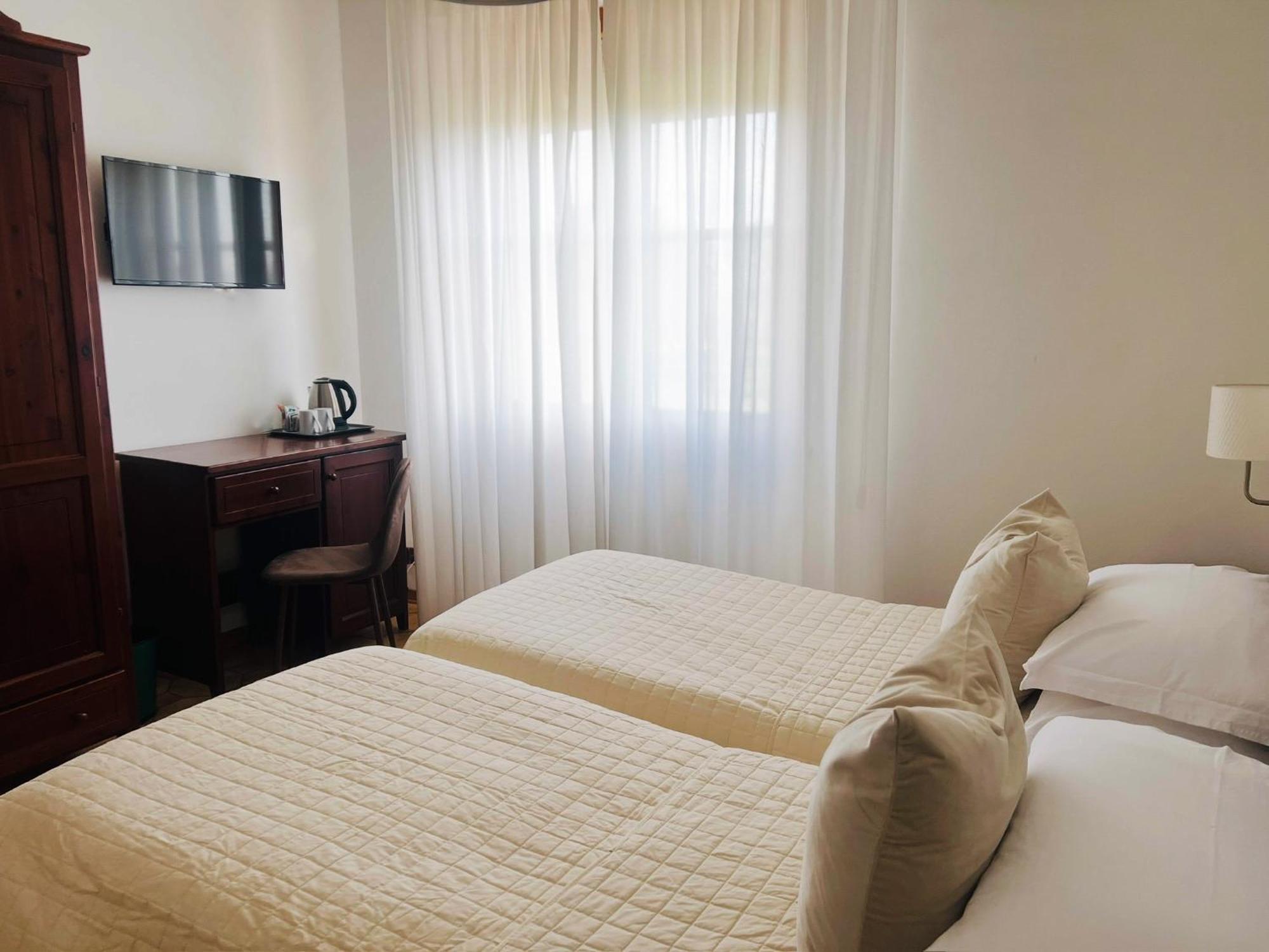 مونتيسكودايو Villa Lavinia B&B الغرفة الصورة